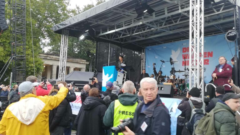 Bilder von der Demo in Berlin am 3.10.24