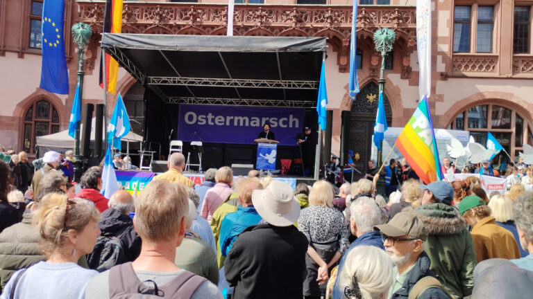 Bilder vom Ostermarsch 2026 in Frankfurt